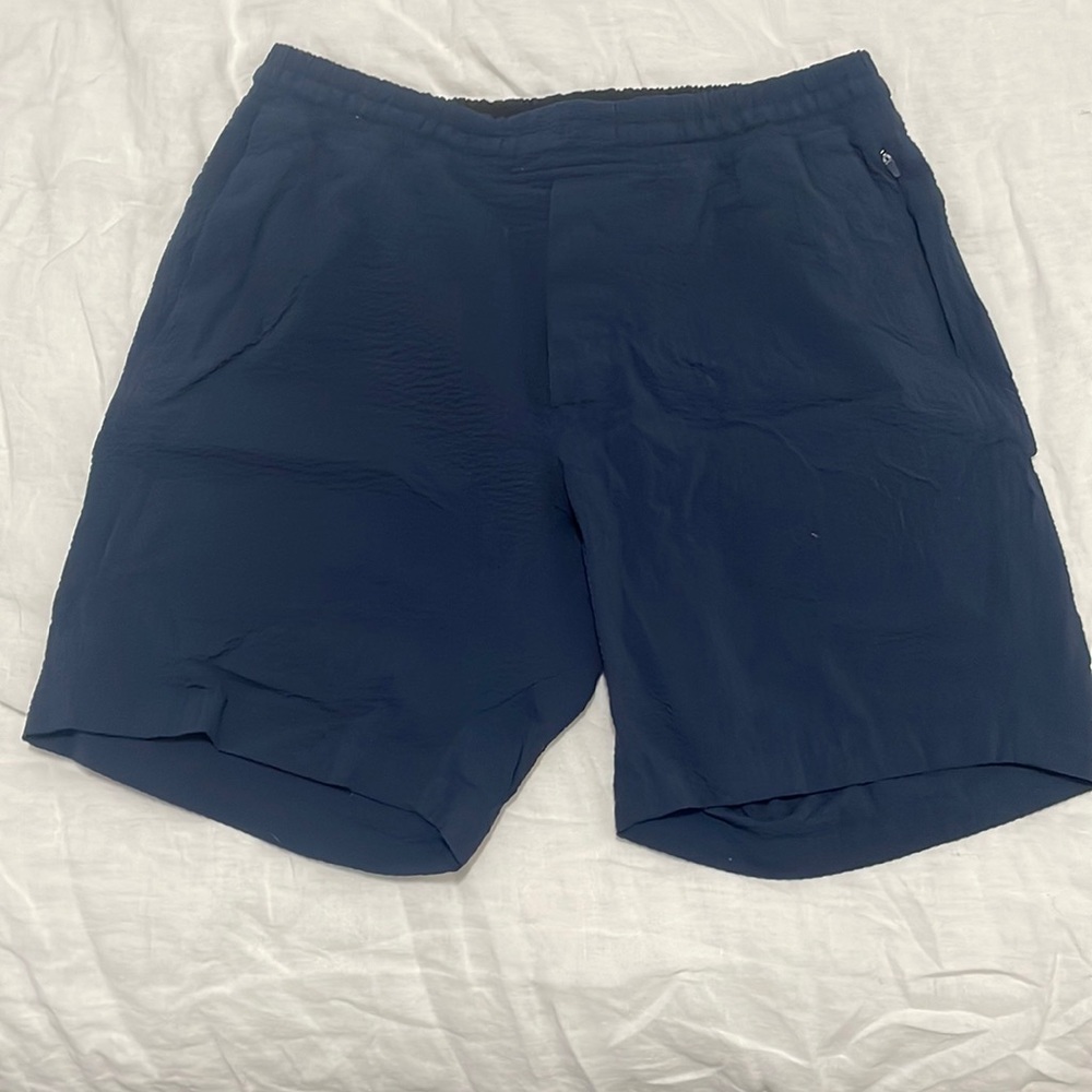 Lululemon Bowline shorts size Large